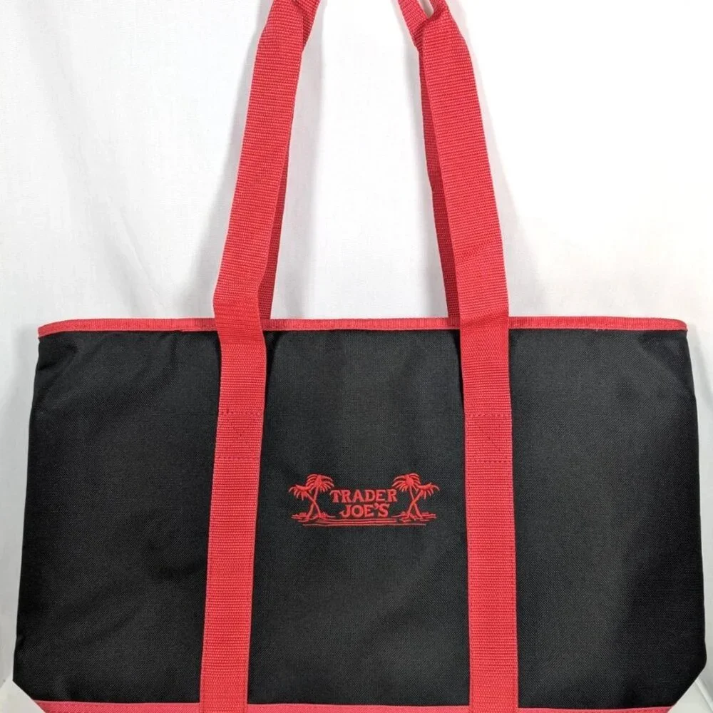 Trader Joe’s XL Insulated Cooler Tote Bag Black Red 7 Gallon Reusable - Picture 2 of 5